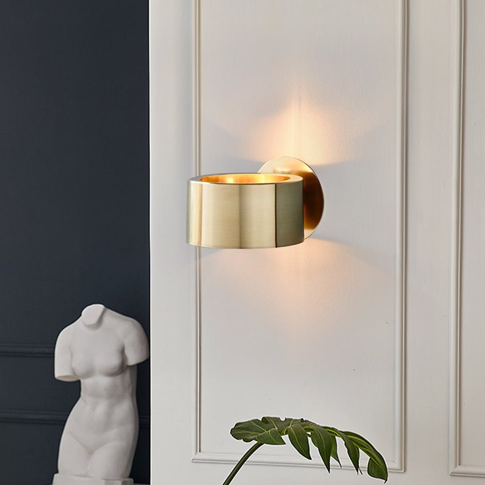 Minimalist 1-Light Brass Drum Wall Light